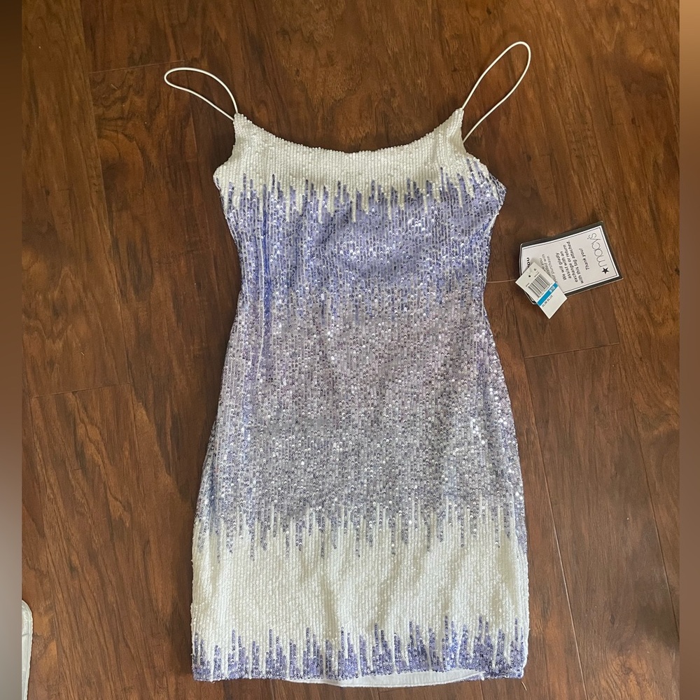 Homecoming Cocktail Scoop Neck Bungee Strap Pull-On Heartbeat Sequin Dress